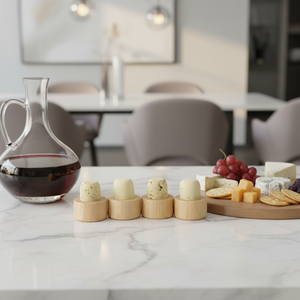 Couvercle de bouchon de bouteille de vin en liège en bois massif fait à la main en forme de T rechargeable personnalisé pour les dessus de bar - Product Image 1