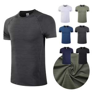 เสื้อยืดเข้ารูปพิมพ์ลาย 85% โพลีเอสเตอร์ 15% สแปนเด็กซ์ คอกลม กระชับ ระบายอากาศ แห้งเร็ว ป้องกันแบคทีเรีย สำหรับผู้ชาย ใส่ได้ในฤดูหนาว - Product Image 1