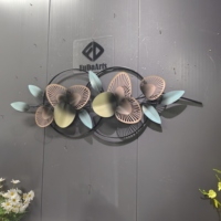 Décoration murale moderne de luxe pour la maison, fleurs dorées en métal 3D, 117x42 cm, pour le salon, en vente, livraison directe