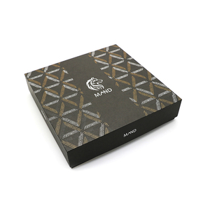 Caja <span class=keywords><strong>de</strong></span> dulces <span class=keywords><strong>de</strong></span> fresas <span class=keywords><strong>de</strong></span> chocolate embalaje <span class=keywords><strong>de</strong></span> papel <span class=keywords><strong>de</strong></span> lujo Premium personalizado con divisor - Product Image 2