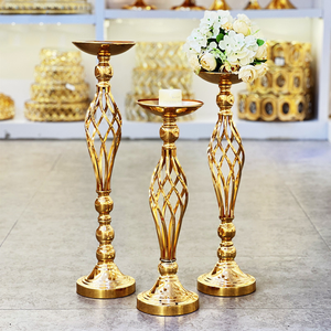 Candelabri Dorati Centrotavola per Matrimoni Europei Decorazione per Eventi e Cene Ornamenti per Candele - Product Image 5