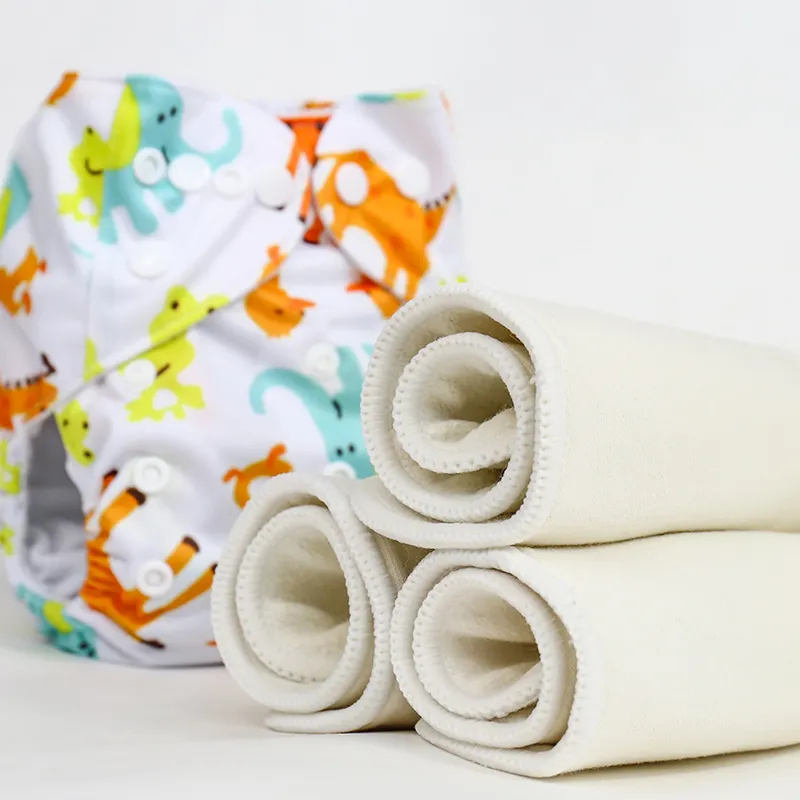 Sisipan rami alami Harga OEM Cina desain baru popok bayi dapat dicuci ulang grosir popok kain bayi kustom sisipan