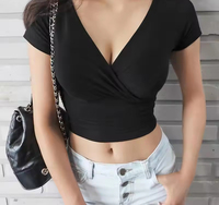2025 ropa de mujer ropa de calle moda coreana corsé Tops Camisetas manga corta Y2k Crop Top nuevo verano negro Sexy cuello en V