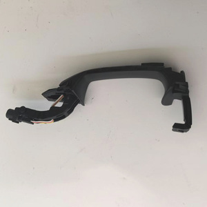 Poignée de porte extérieure Audi A3 Q4 8YG837205 8YG837206 Gauche Droite Couvercle en plastique - Product Image 1