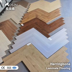 Suelo Laminado de Madera de Roble Blanco y Gris con Efecto Chevron AC3 AC4 <span class=keywords><strong>AC5</strong></span> de 8mm y 12mm, Venta al Por Mayor a Precio Económico - Product Image 3