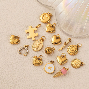 สำหรับโบราณวัตถุหัวใจทองคำ |   จี้รูปหัวใจสแตนเลสสตีลเคลือบ PVD ทอง 18K ลายพระพิฆเนศ อมร ลักษมี |   กันน้ำ - Product Image 4