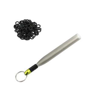 Kit de Herramientas para Pesca Wacky Rig Resistente al Agua Salada, Cordón Enrollado, 100 Anillos de Goma para Pesca, Gusanos de 5.55 Pulgadas para Pesca de Bagre - Product Image 1