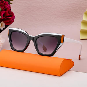 Lunettes de soleil œil de chat de style européen pour femmes, monture noire, lentille en PC, protection UV400, design quadrilatéral, Rx5739 - Product Image 5