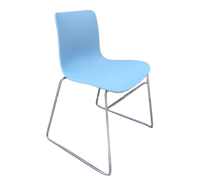 Chaises légères bleues pour appartement, étudiants, salle de formation, empilables, avec patins antidérapants