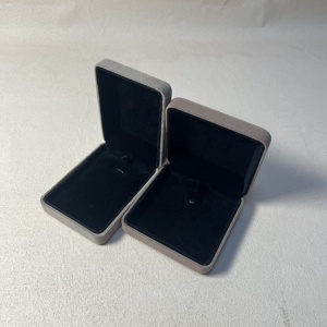 Factory Wholesale Custom Oatmeal Velvet Jewelry <b>Gift</b> <b>Box</b> With Logo For ring <b>earring</b> pendant bracelet bangle necklace for woman - Product Image 1