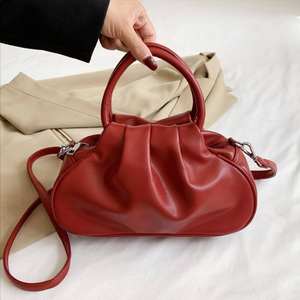 Sac bandoulière en cuir PU de haute qualité, style rétro, couleur unie, motif nuage, sac à main quotidien - Product Image 3