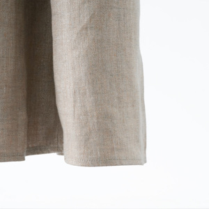 Abito Senza Maniche di Lusso Italiano B ~ C 26, Nuova Collezione Primavera, in Twill di Lino Scintillante, Silhouette Verticale di Alta Qualità, Collo Tondo - Product Image 5