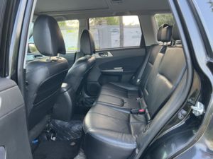 Prezzo Super Vantaggioso: <span class=keywords><strong>Subaru</strong></span> Forester 2.5i AWD Premium Edition SUV del 2011 Usata, con Sedili in Pelle, Guida a Sinistra, per Esportazione - Product Image 4