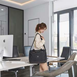 Bolso de Mano para Portátil Clásico Personalizado de Alta Calidad al por Mayor, Bolso de Hombro Impermeable para Portátil para Hombres y Mujeres, para Viajes de Negocios - Product Image 6