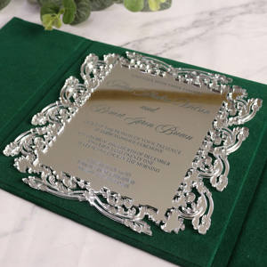 Folio drôle personnalisé velours vert foncé couverture rigide <span class=keywords><strong>faire</strong></span>-<span class=keywords><strong>part</strong></span> de <span class=keywords><strong>mariage</strong></span> fait à la main de luxe argent miroir cartes d'invitation - Product Image 3
