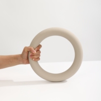 Ensembles de fitness à domicile très demandés : tapis de yoga, haltères en silicone, ensembles de Pilates, sacs de yoga, barres d'haltères et ensembles d'accessoires personnalisables