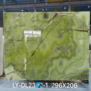 Decoración para el Hogar: Losas de Ónix y Mármol de los Emiratos Árabes Unidos, Verde Piña Afgano, Verde Jade, Verde Conemara, Menta Multicolor y Ónix Pakistaní - Product Image 4