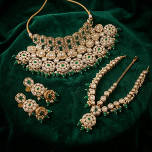 Conjunto de Joyería de Lujo Chapado en Oro con Circones y Perlas, Collar, Pendientes y Anillo Geométricos para Mujer, Estilo Clásico de Alta Gama para Bodas - Product Image 3