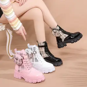 2024 New Winter Bag Leather Single Boots Large Size Thick Bottom Plaid British Style Female Martin Boots