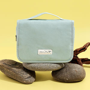 Trousse de toilette rectangulaire Bebelian avec crochet, rose, pour voyage, avec compartiment sec/humide - Product Image 4