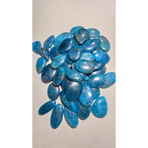 Apatite naturelle de qualité supérieure, cabochon bleu néon, pierre brute en vrac pour la fabrication de bijoux, prix de gros - Product Image 6