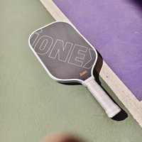 Raquette de pickleball de haute qualité, design professionnel, personnalisée, 3ème génération, tissu T700, motif en fibre de carbone