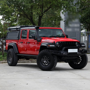 JEEP Gladiator d'occasion 2024, modèle 2024, haute performance, tout-terrain, moteur turbo 3.6L, conduite à gauche, toit ouvrant panoramique, véhicule rouge - Product Image 3