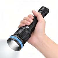 XTAR D40 Zoom 1600LM Senter Selam Profesional 100m Tahan Air Sinar Dapat Disesuaikan 4 ° -77 °   Senter USB-C 21700