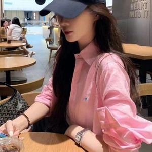เสื้อเชิ้ตผ้าลินินสีพื้นแบบลำลอง ระบายอากาศได้ดี เป็นมิตรกับสิ่งแวดล้อม แขนยาว คอปกติดกระดุม เหมาะสำหรับฤดูใบไม้ผลิ สำหรับทุกเพศ - Product Image 4