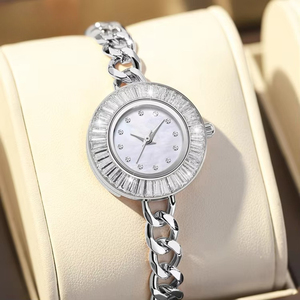 Elegante Reloj de Cuarzo para Dama con Bisel de Diamantes, Caja y Esfera Redondas, Correa de Acero Inoxidable Plateado, Reloj de Vestir de Alta Gama para Mujer - Product Image 3
