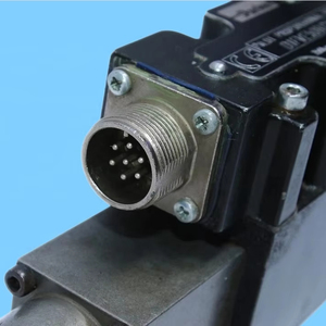 R900579447 4WRSE6V35-3X/G24K0/A1V ตัวควบคุมทิศทางไฮดรอลิกแบบสัดส่วน - Product Image 3