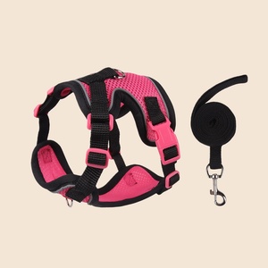 สายจูงแบบเสื้อกั๊กสำหรับแมวและสุนัขพันธุ์เล็ก ทำจากโพลีเอสเตอร์ สะท้อนแสง ระบายอากาศ ป้องกันการหลุดร่วง - Product Image 5