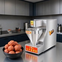 Machine automatique commerciale pour la fabrication de boulettes de viande, machine à boulettes en acier inoxydable pour les boulettes de bœuf, de porc, d'agneau et de poisson