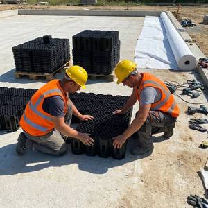 Sistema Modular de Plástico para Recolección de Agua de Lluvia, Tamaño Personalizado, Diseño Moderno, Tanque de Almacenamiento de Agua para Campos de Golf y Deportes - Product Image 3