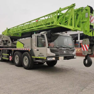 Grúa sobre camión Zoomlion ZTC250 de 25T usada, certificada por la EPA, grúa móvil todoterreno para elevación en construcción. - Product Image 1