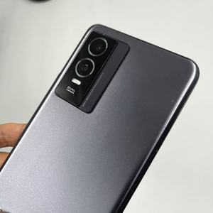 二手手机 Vivo Y76s 8+256 GB 双卡双待 MTK 处理器，适合游戏，支持 5G 智能手机和功能丰富的相机 - Product Image 2