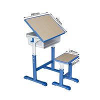 Table d'étude et de dessin moderne, réglable, durable et réversible pour enfants, idéale pour la salle d'étude, la bibliothèque et l'école.