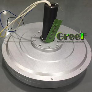 Générateur à aimants permanents hybride radial et axial 5 KW 300 tr/min avec sortie de tension stable pour applications hors réseau - Product Image 1