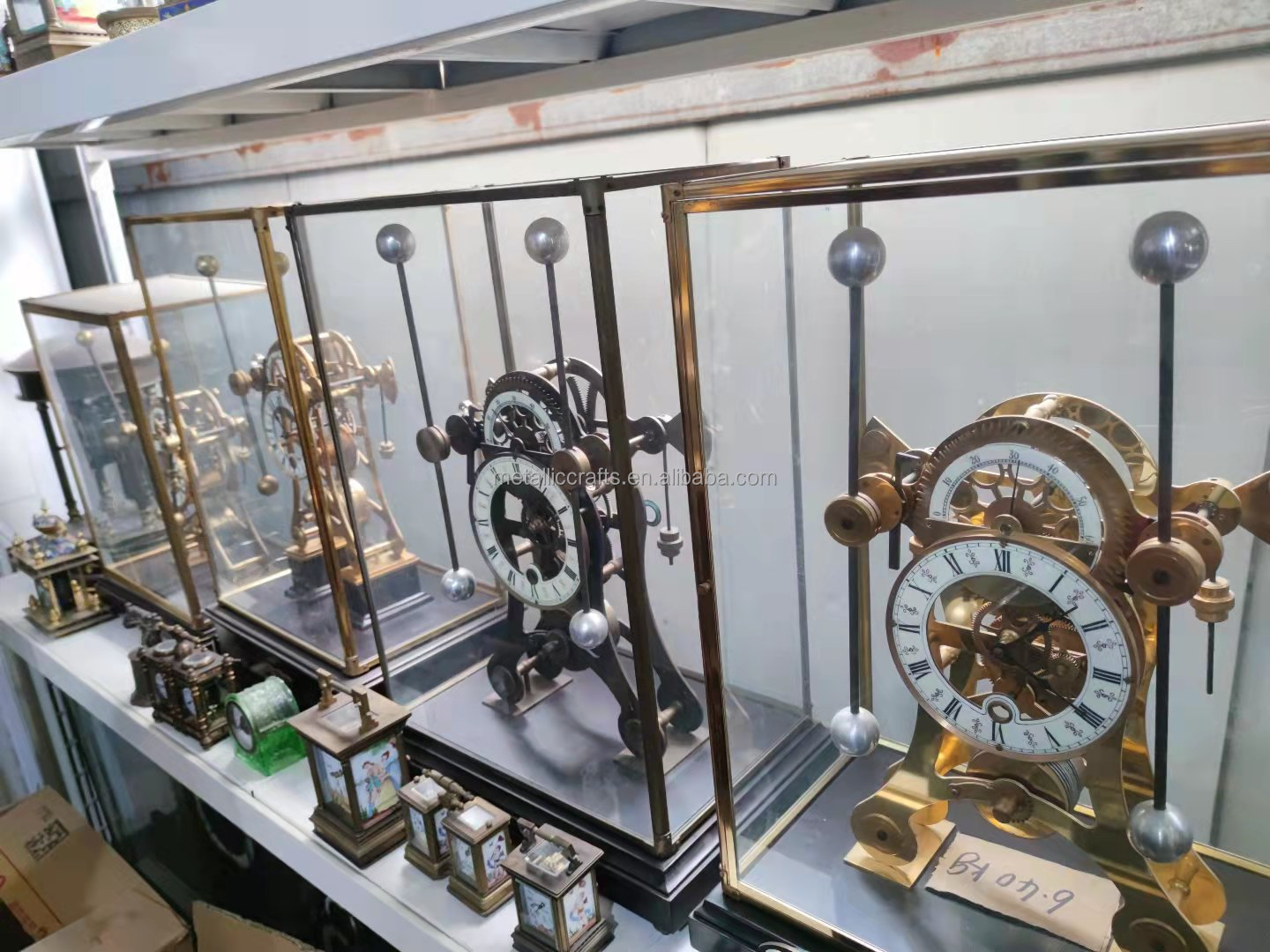 18番目のイングランドから模倣されたアンティークポリッシュ