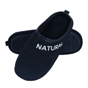 Pantoufles d'hiver épaisses personnalisées pour hommes, pantoufles de maison à fond fin, pantoufles légères pour hommes - Product Image 5