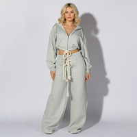 Ensemble 2 pièces OEM personnalisé pour femme : survêtement streetwear tendance, sweat à capuche court zippé et pantalon large respirant à séchage rapide