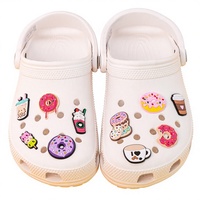Breloques tendance en PVC pour sabots, motif dessin animé, été 2026 – Vente en gros de breloques en caoutchouc pour sabots, pour hommes, femmes et enfants, décoration de sandales