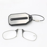 Mini lunettes de lecture créatives pliantes pince-nez sans jambes lunettes hommes femmes lunettes d'hypermétropie portables avec porte-clés boîte en verre