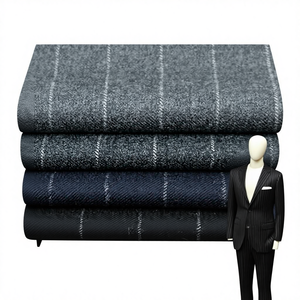 Tela Teñida de Lana Merino 100% Ecológica con Rayas para Trajes y Chaquetas de Hombre, Estilos Otoño/Invierno - Product Image 3