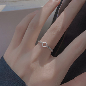 O-Shaped Ring For Women Minimalist Open Design Pave Setting Geometric Lock Shape Index Finger Fashion Jewelry Gift - Product Image 2