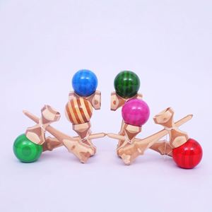 Kendama Japonesa Profesional de Bambú de 6 cm con Rayas, Juguete de Equilibrio, Espada de Bambú, Rompecabezas de Jade - Product Image 1