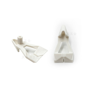 Support de panneau d'armoire Tian Tai Yun en plastique PP, clip en forme de L, plaque semi-circulaire pour armoire et meubles - Product Image 1
