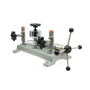 Calibrador Hidráulico Portátil Yw-60 0-60mpa con Bomba Manual para Mantenimiento en Sitio, Instrumento Industrial - Product Image 2