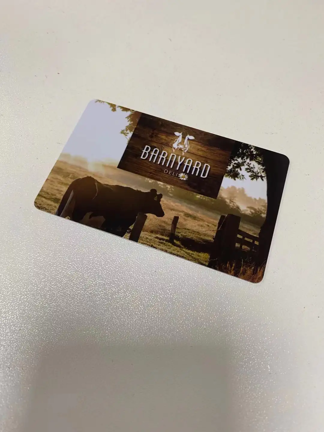 سعر تنافسي شنتشن مصنع فاخر فاخر مخصص خلق الطباعة عضوية VIP آلات الأعمال بطاقة معايدة من مادة بي في سي