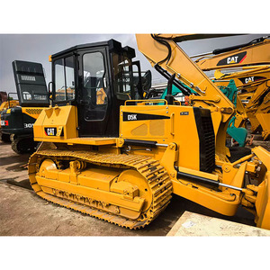 รถแทรกเตอร์ตีนตะขาบ Caterpillar D5m D5n D5g มือสองสภาพดี รุ่น CAT D5K D5G D5N D5M พร้อมใบมีดปรับเอียงได้ และห้องโดยสารติดแอร์ - Product Image 6